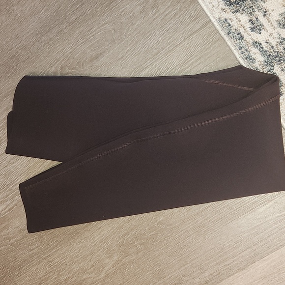 Lululemon Glow Up Super-High-Rise Tight 28" Size 6 - Picture 2 of 5